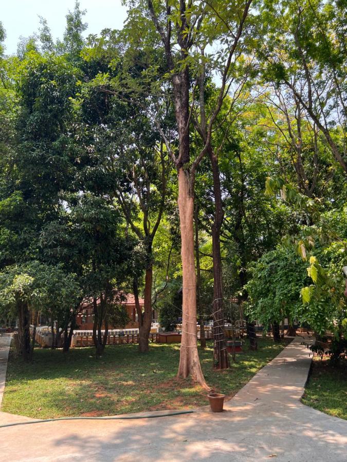 Surya Eco And Wedding Resort Thrissur ภายนอก รูปภาพ